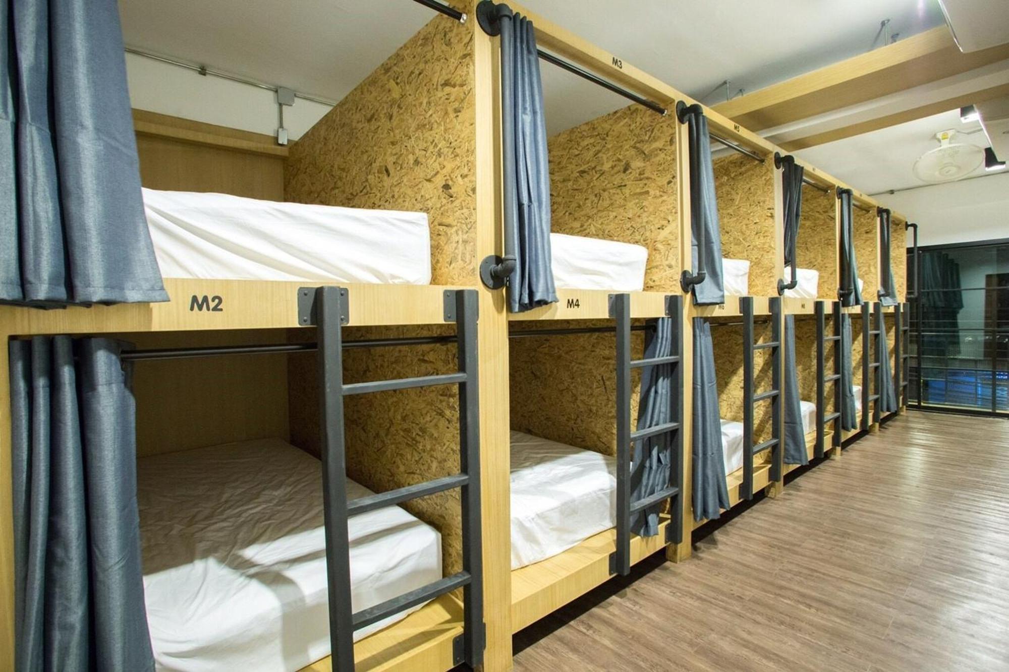 Vestique Hostel Chiang Mai Dış mekan fotoğraf