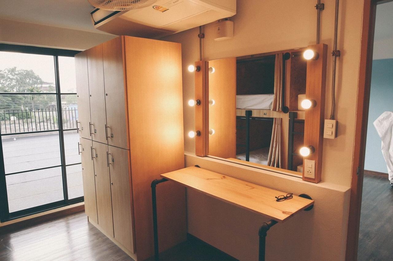 Vestique Hostel Chiang Mai Dış mekan fotoğraf